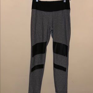 Grey athletic leggings